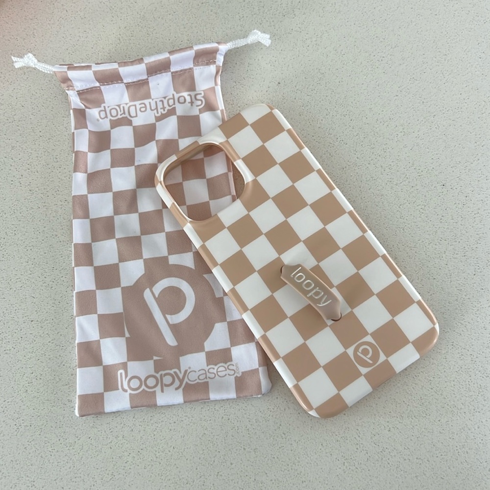iPhone 13 Pro Max Loopy Case